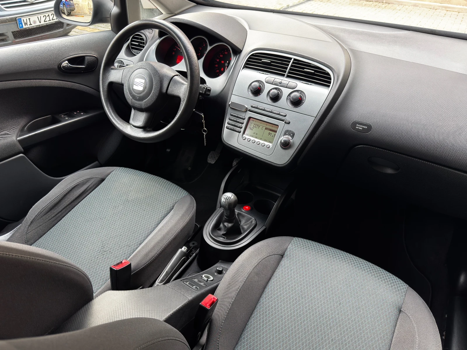 Seat Altea XL 1.6 102hp GERMANY, снимка 12 - Автомобили и джипове - 53930590