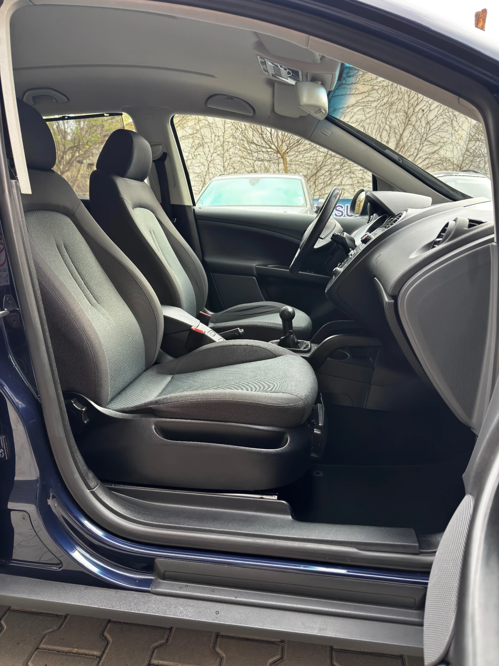 Seat Altea XL 1.6 102hp GERMANY, снимка 9 - Автомобили и джипове - 53930590