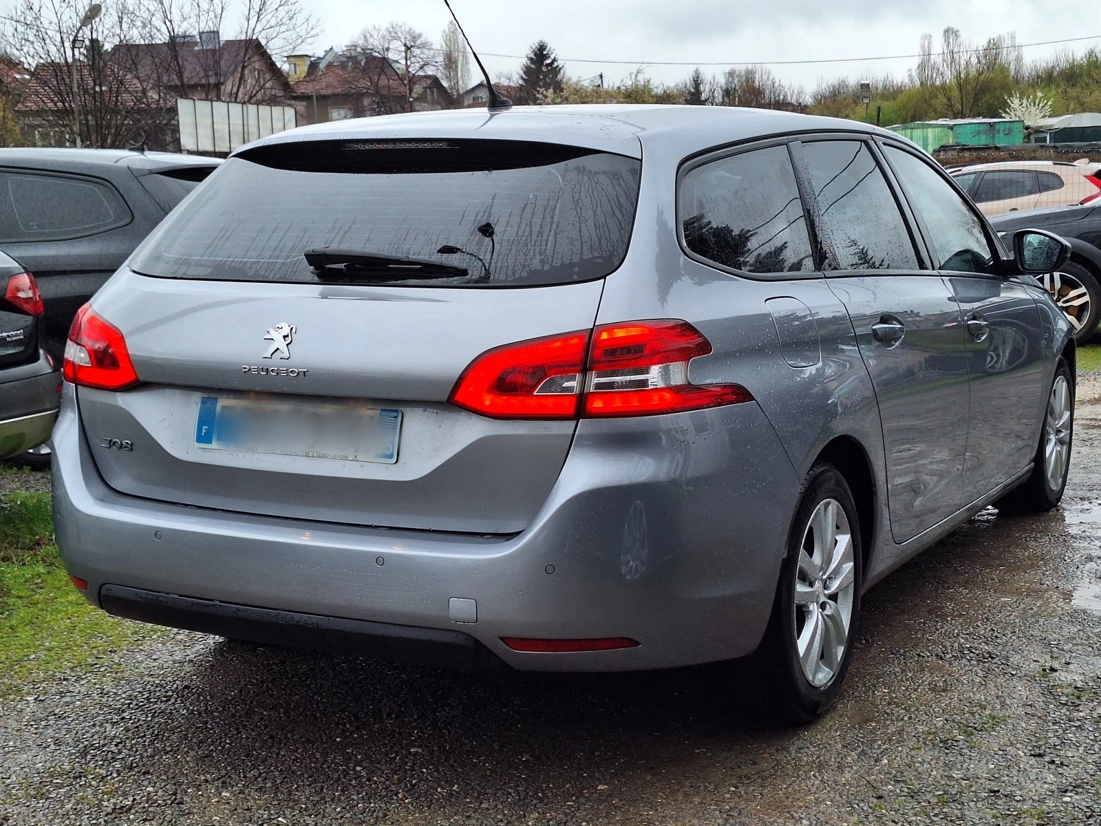 Peugeot 308 1.5HDI 100hp Euro 6, снимка 8 - Автомобили и джипове - 54197733