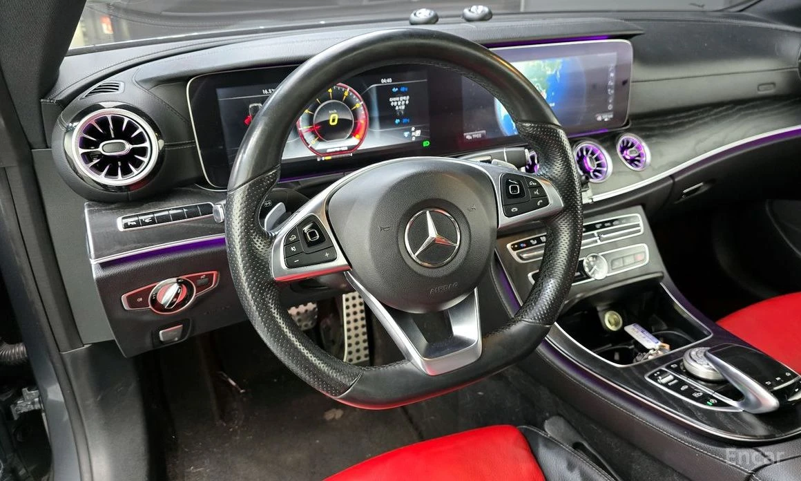 Mercedes-Benz E 220 d* COUPE* AMG* HEAD-UP* ПАНОРАМА* ПОДГРЕВ* КАМЕРА, снимка 10 - Автомобили и джипове - 54215383