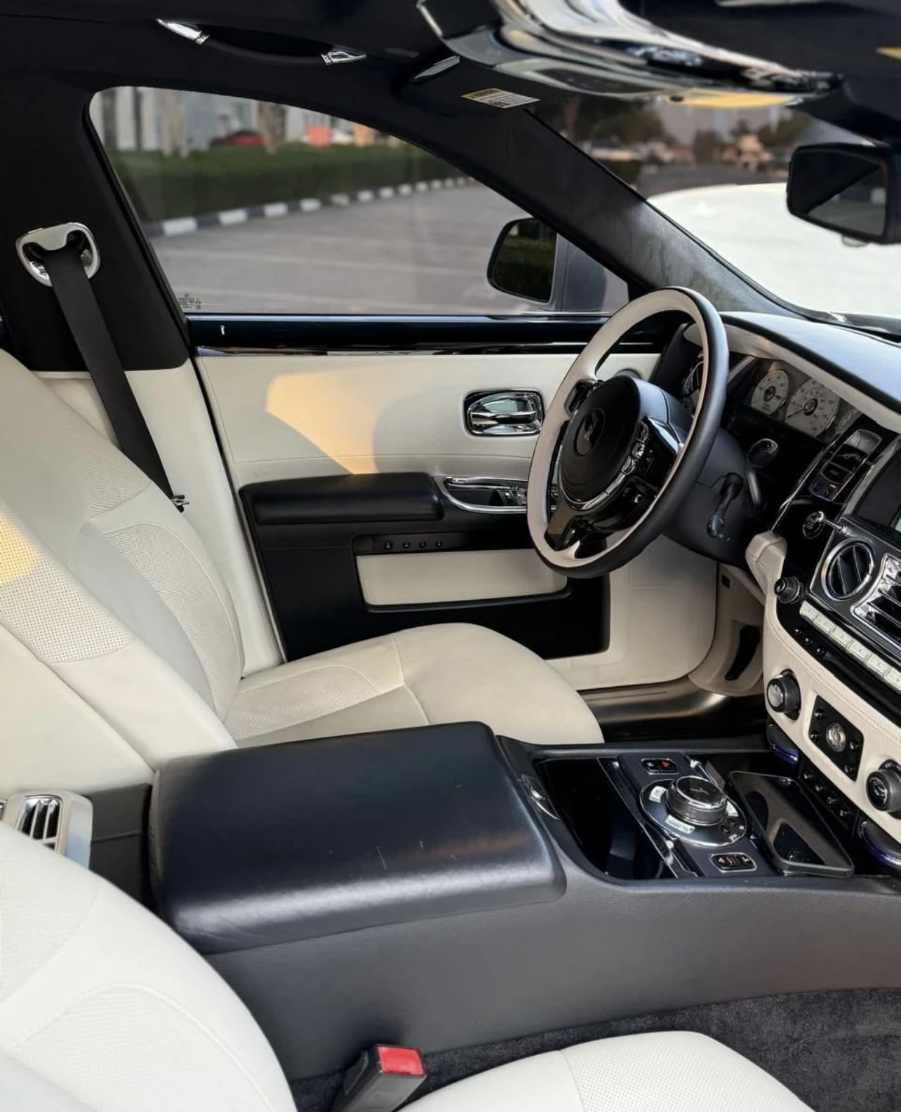Rolls-Royce Ghost Bracket Helios Interior | Mobile.bg � ����������� 10