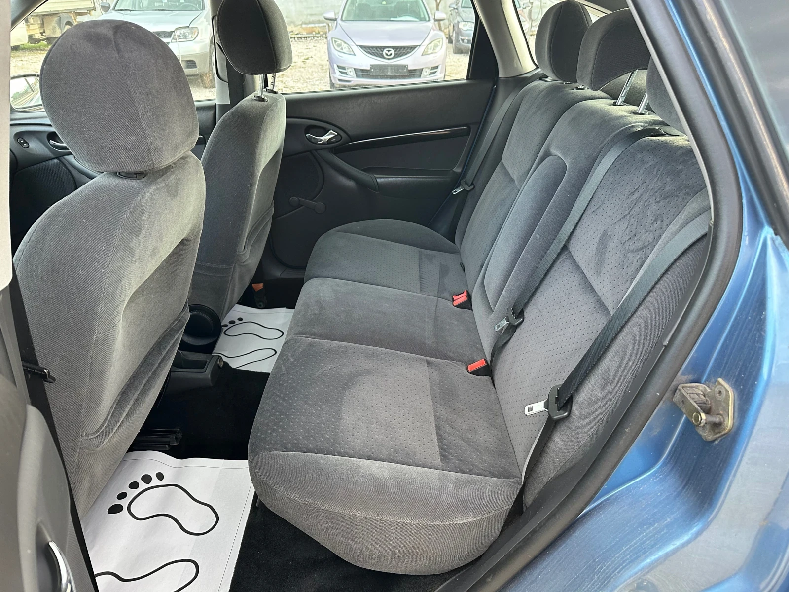 Ford Focus 1.8, снимка 9 - Автомобили и джипове - 54390116