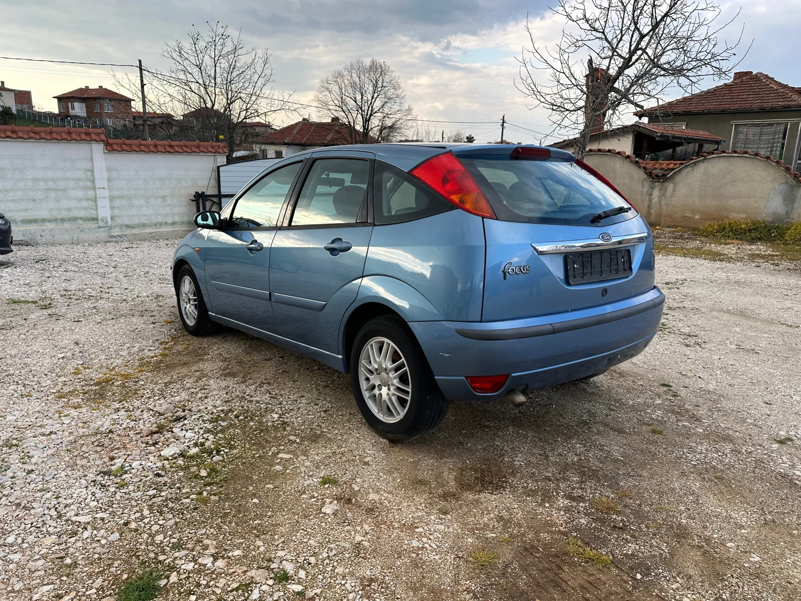 Ford Focus 1.8, снимка 6 - Автомобили и джипове - 54390116