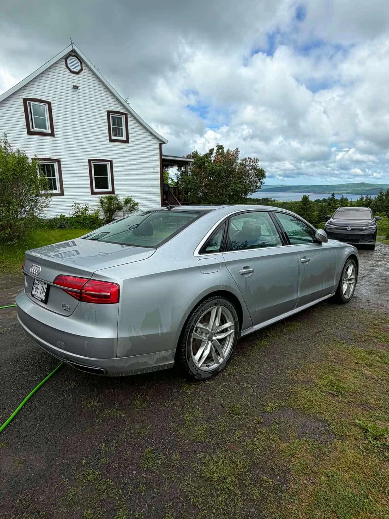 Audi A8 LONG 4.0 TFSI * МАСАЖИ* 360 КАМЕРА* ОБДХВАНЕ* ПАНO, снимка 5 - Автомобили и джипове - 55008321