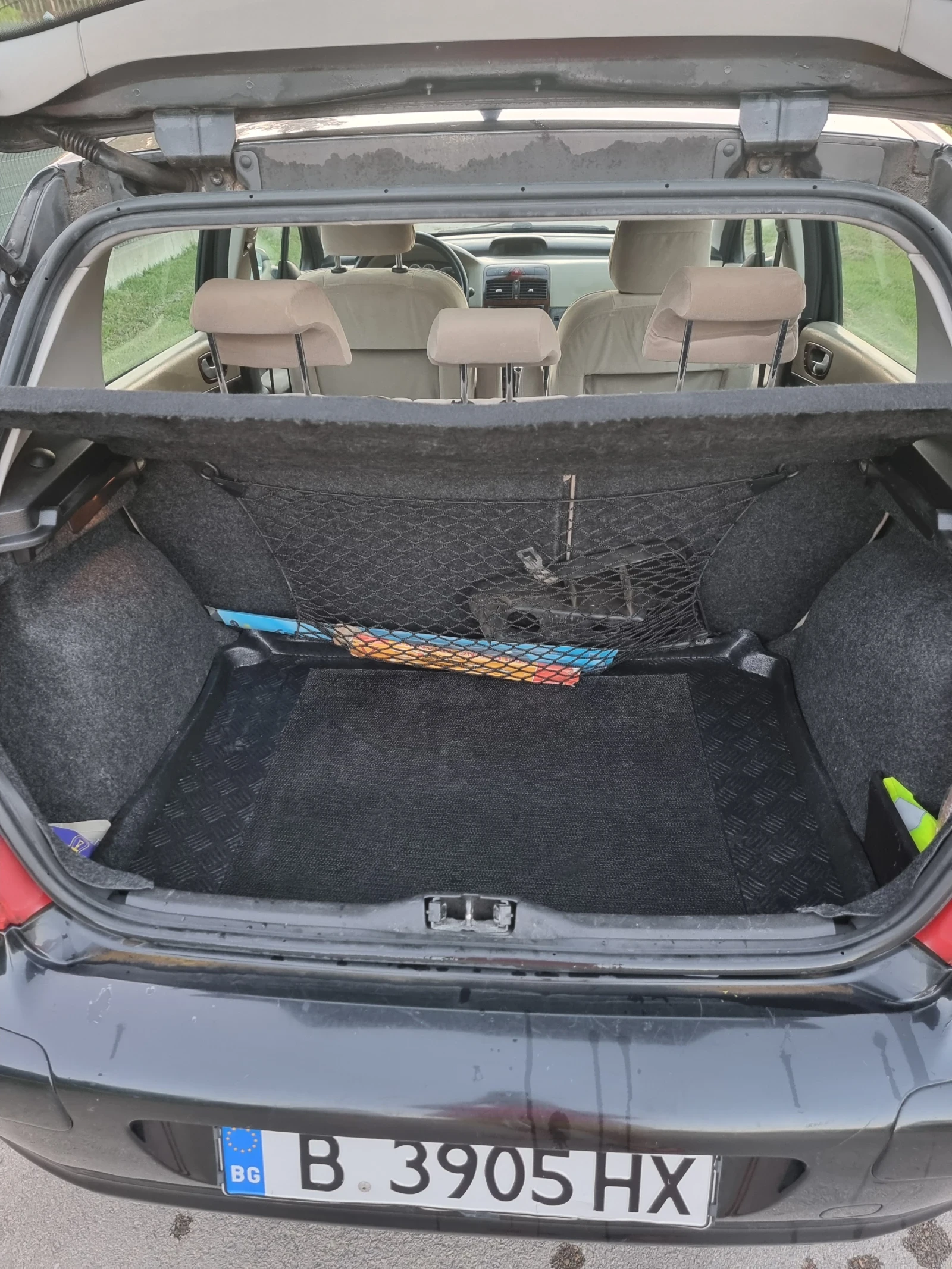 Peugeot 307, снимка 14 - Автомобили и джипове - 55081228
