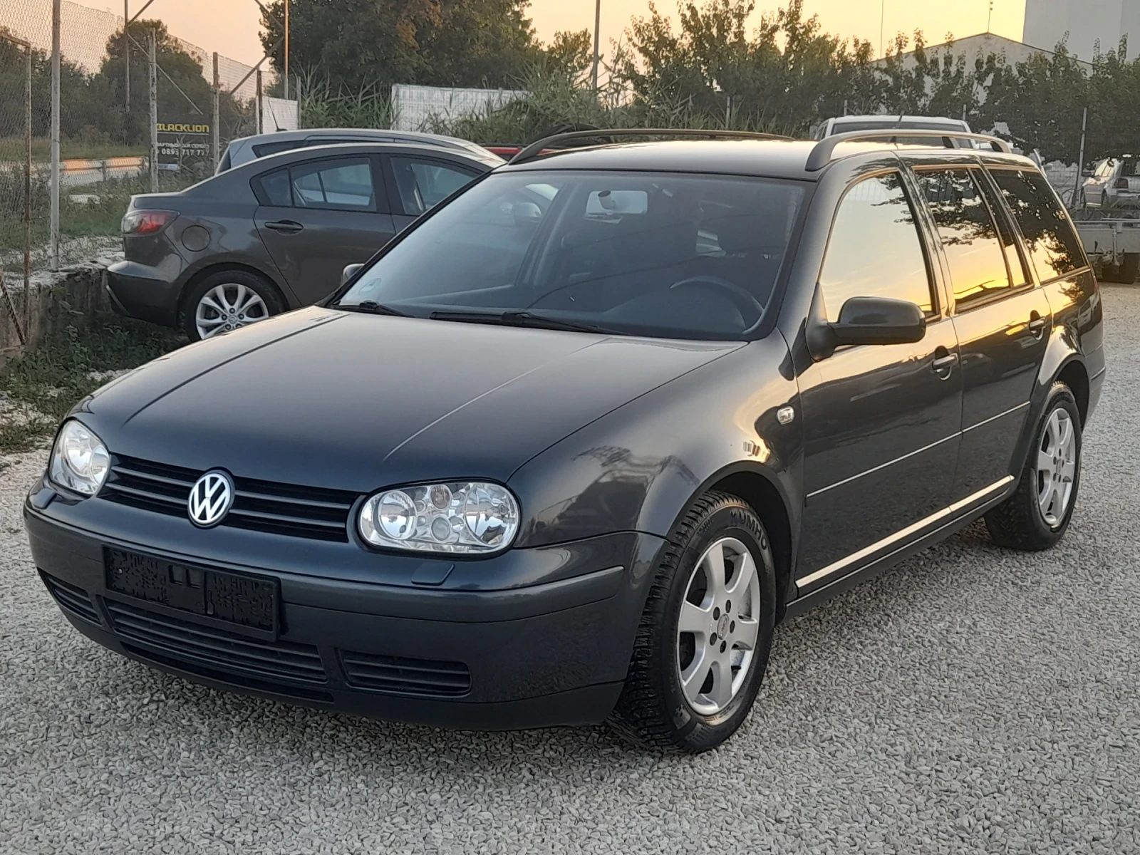 VW Golf АВТОМАТ , снимка 3 - Автомобили и джипове - 55386425