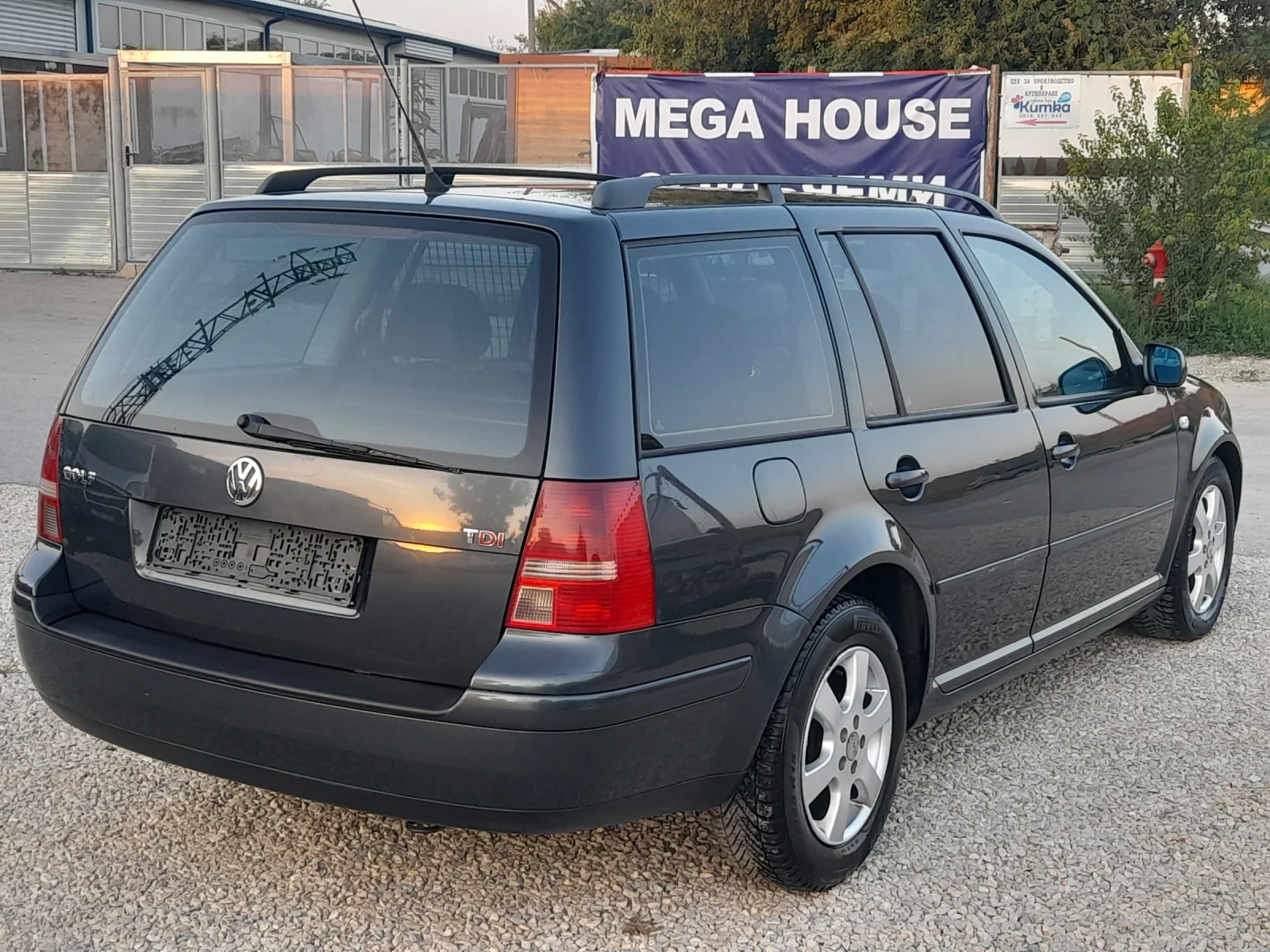 VW Golf АВТОМАТ , снимка 4 - Автомобили и джипове - 55386425