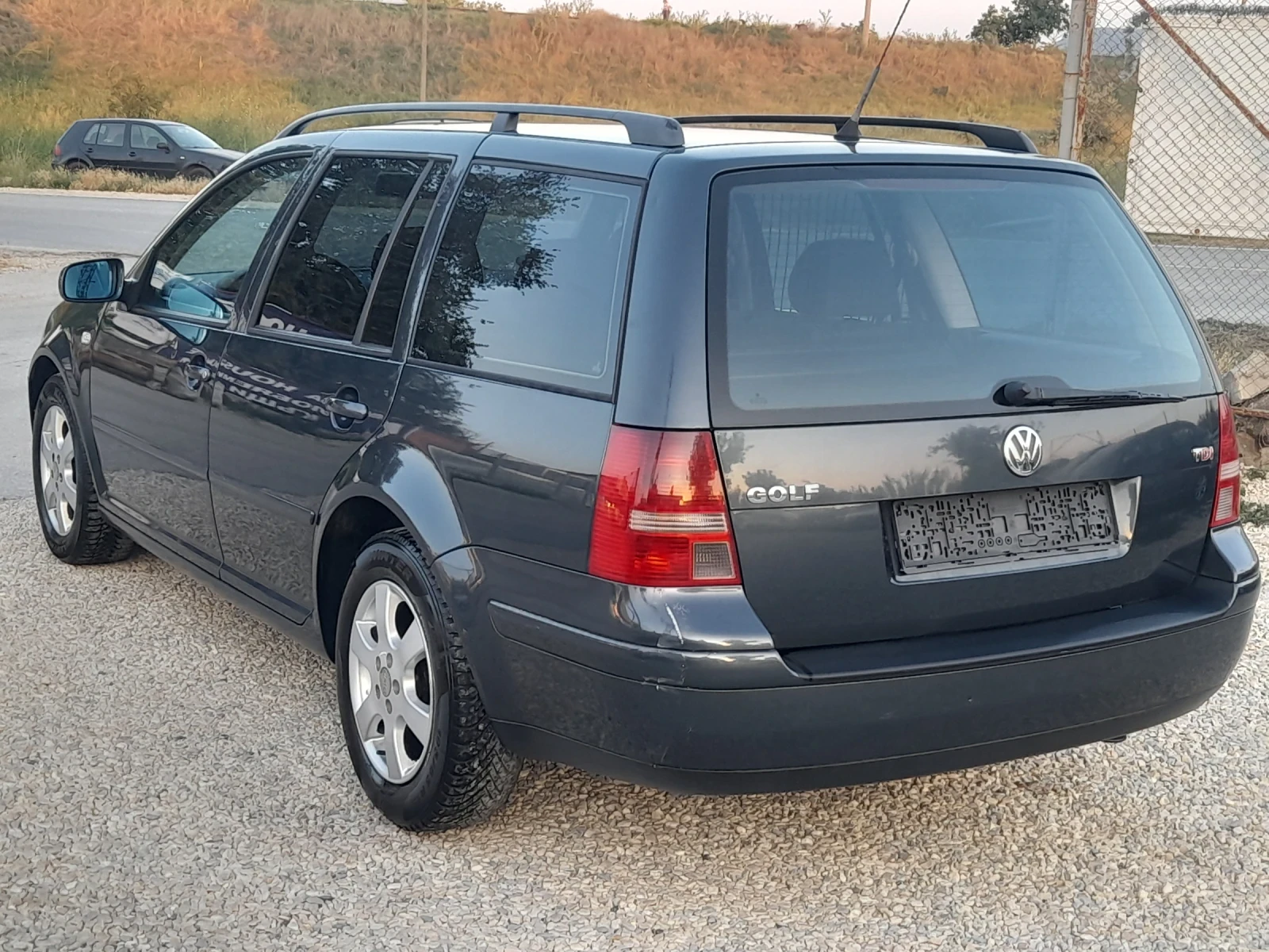 VW Golf АВТОМАТ , снимка 6 - Автомобили и джипове - 55386425
