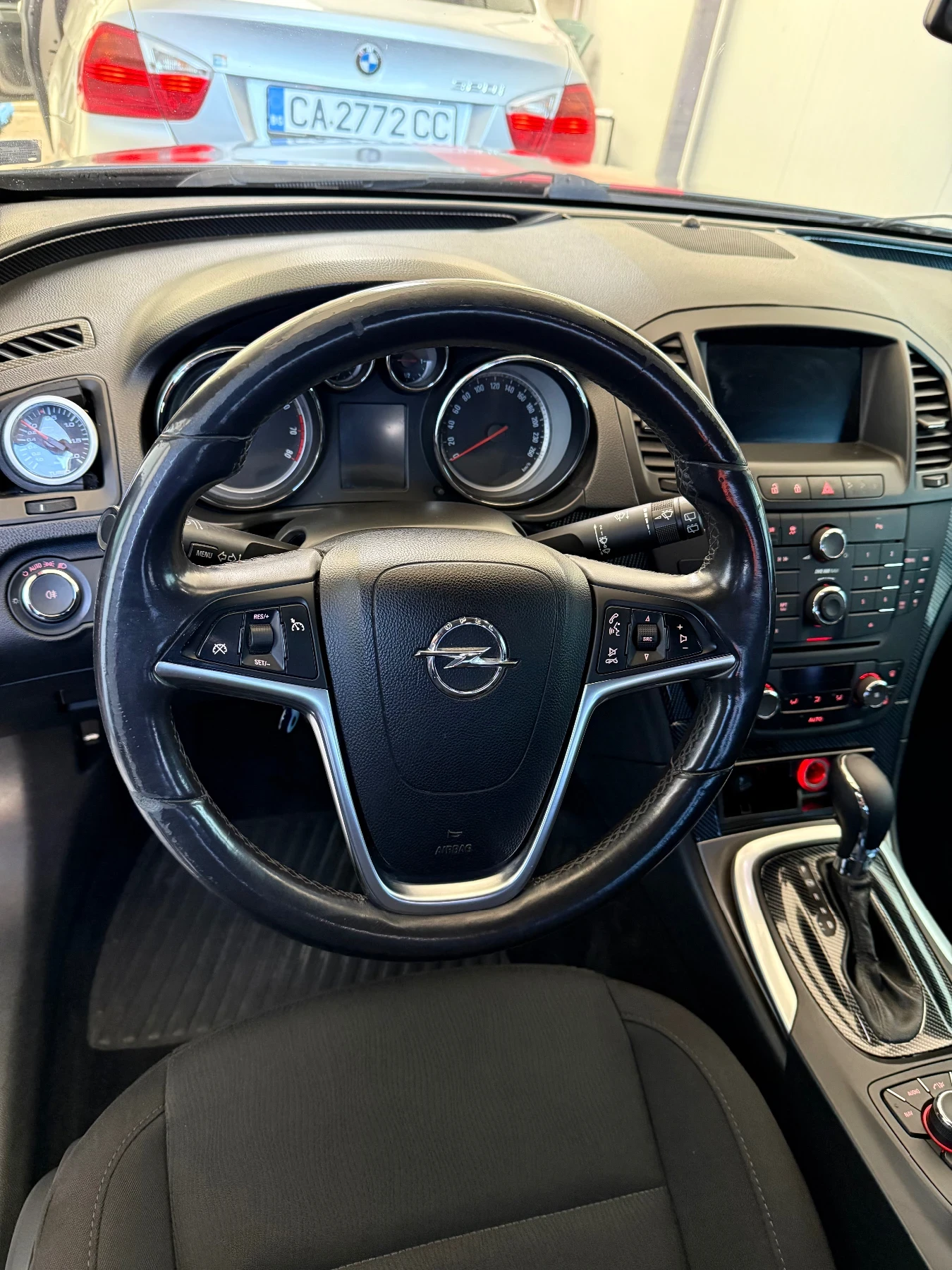 Opel Insignia Stage 1, снимка 9 - Автомобили и джипове - 55981018