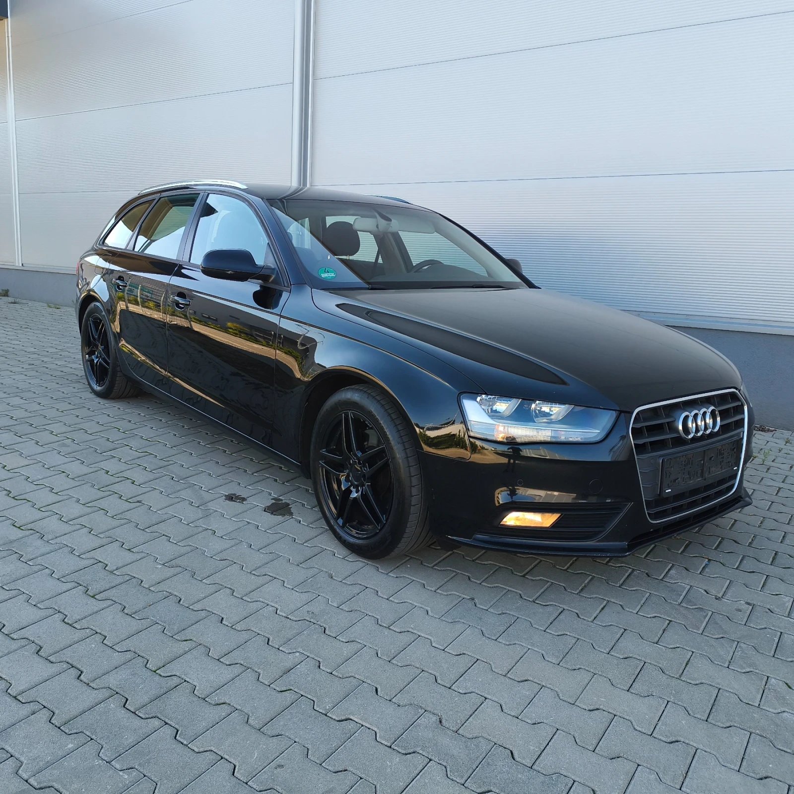 Audi A4 2.0Tdi 136кс 2015год.ръчка, снимка 5 - Автомобили и джипове - 56344340