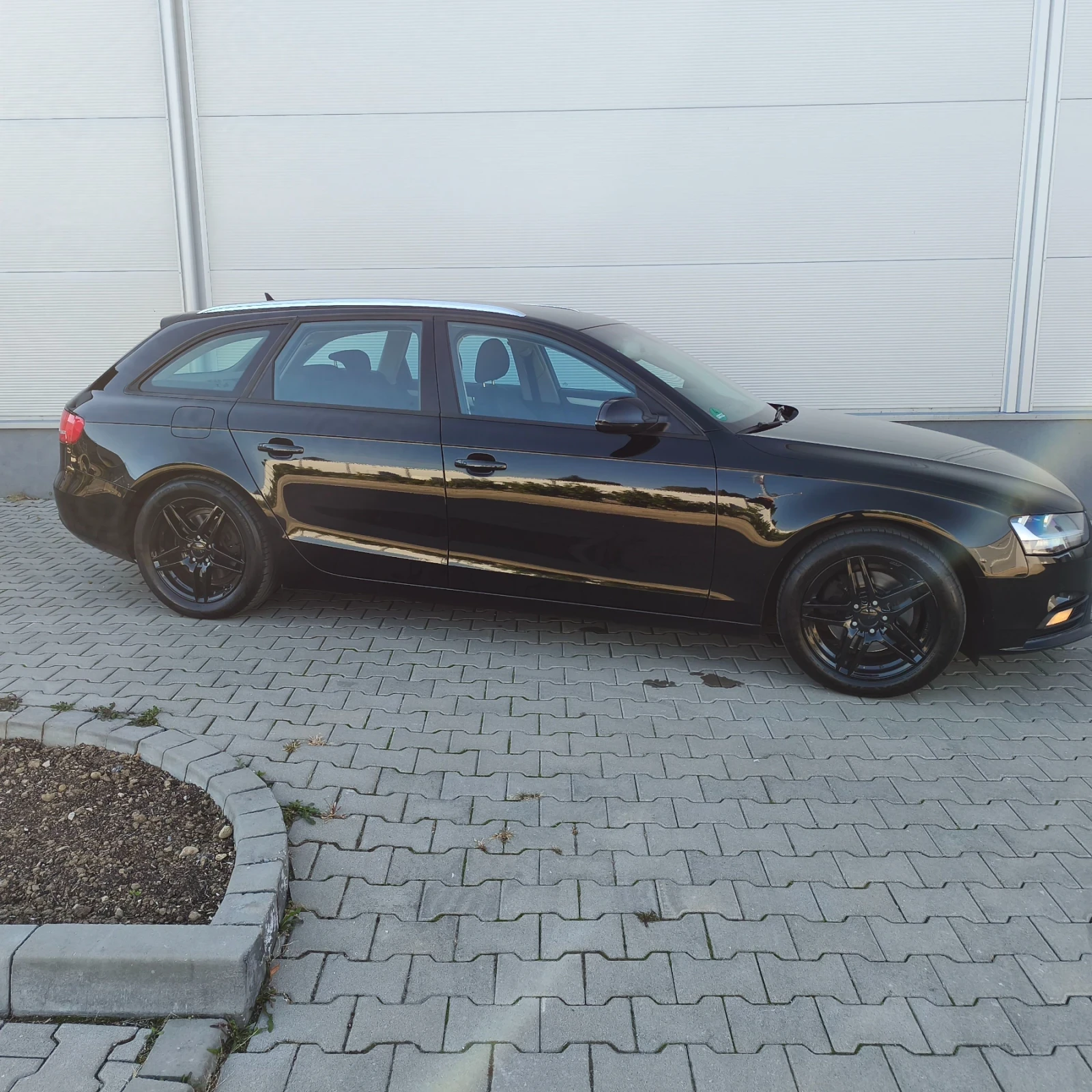 Audi A4 2.0Tdi 136кс 2015год.ръчка, снимка 6 - Автомобили и джипове - 56344340