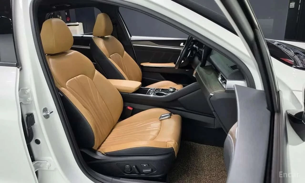 Kia K5, снимка 11 - Автомобили и джипове - 56686836