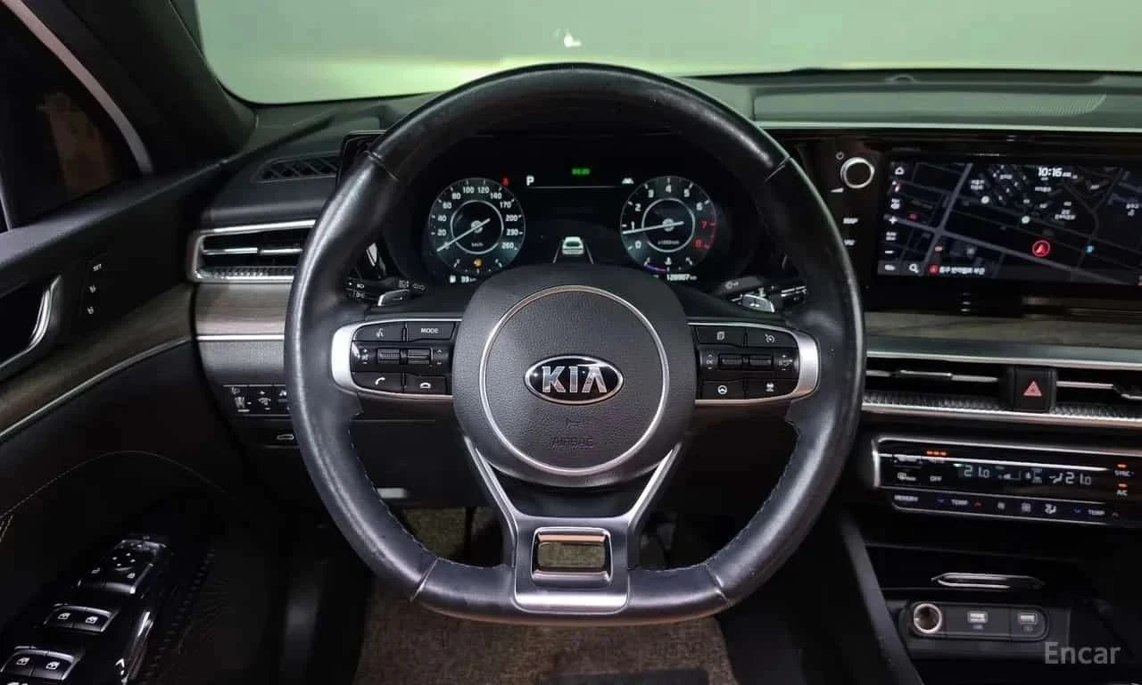 Kia K5, снимка 13 - Автомобили и джипове - 56686836