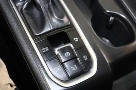 Hyundai Santa fe 2.0T Dark Chrome Accent* АвтоКредит* (Цена до БГ) , снимка 17