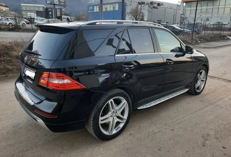 Mercedes-Benz ML 350, снимка 4 - Автомобили и джипове - 47107368