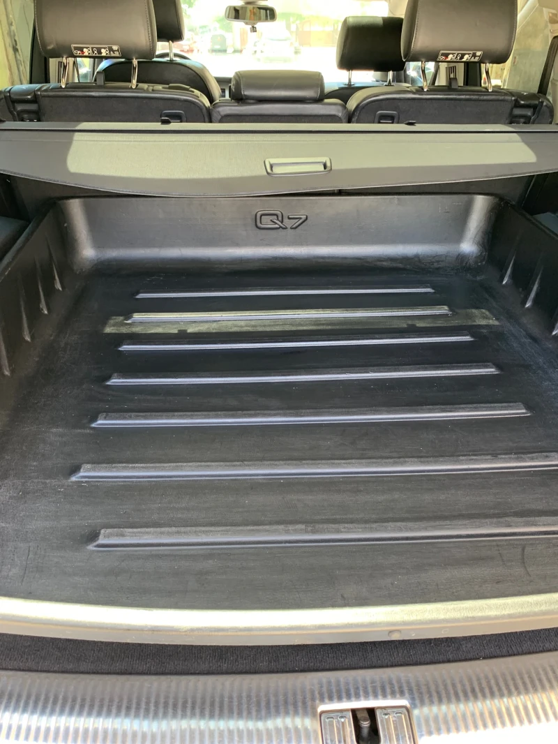 Audi Q7 4.2TDI QUATRO Premium 6+ 1 места, снимка 16 - Автомобили и джипове - 50162356