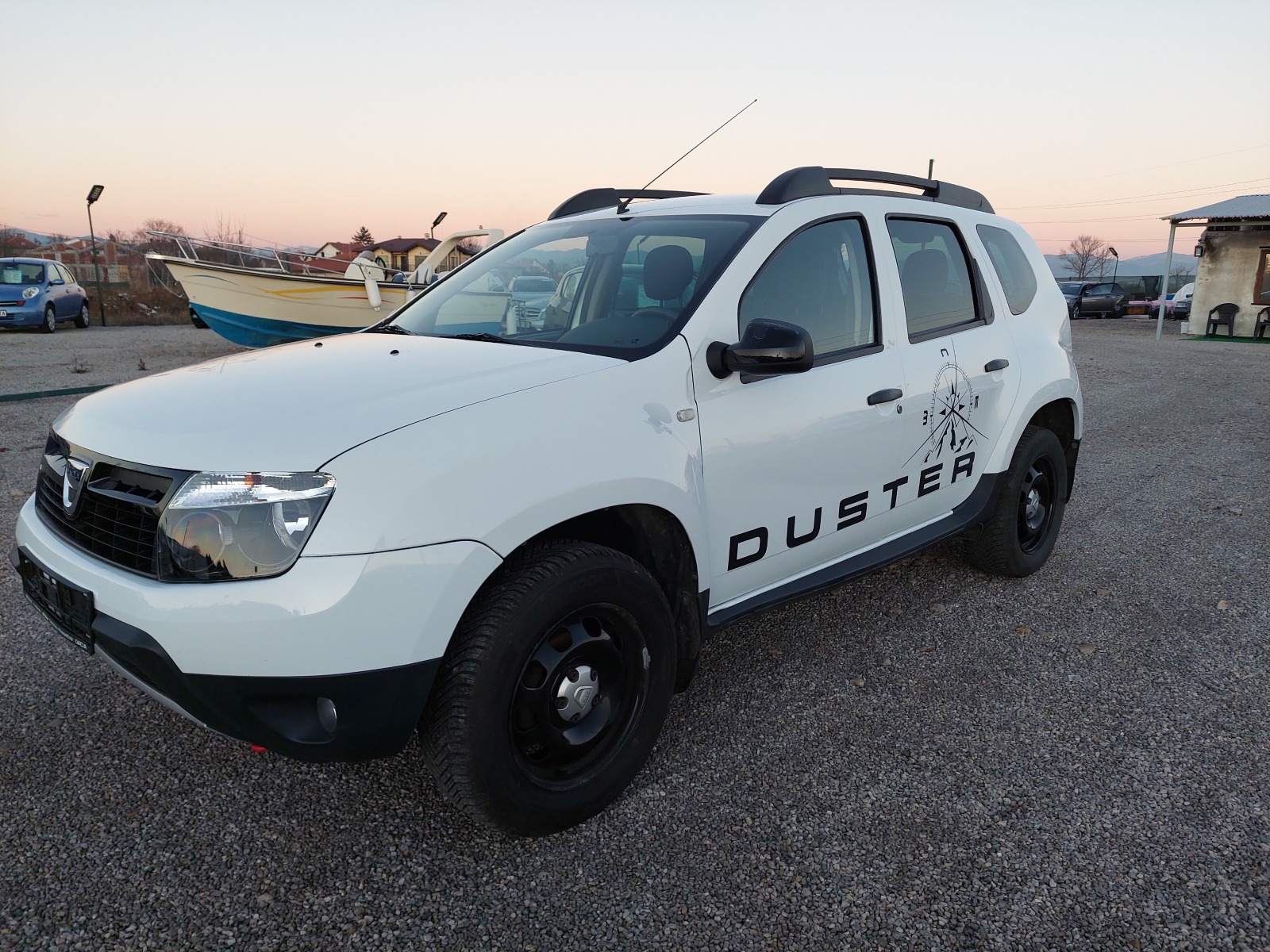 Dacia Duster 1.6i 90652км. - изображение 1