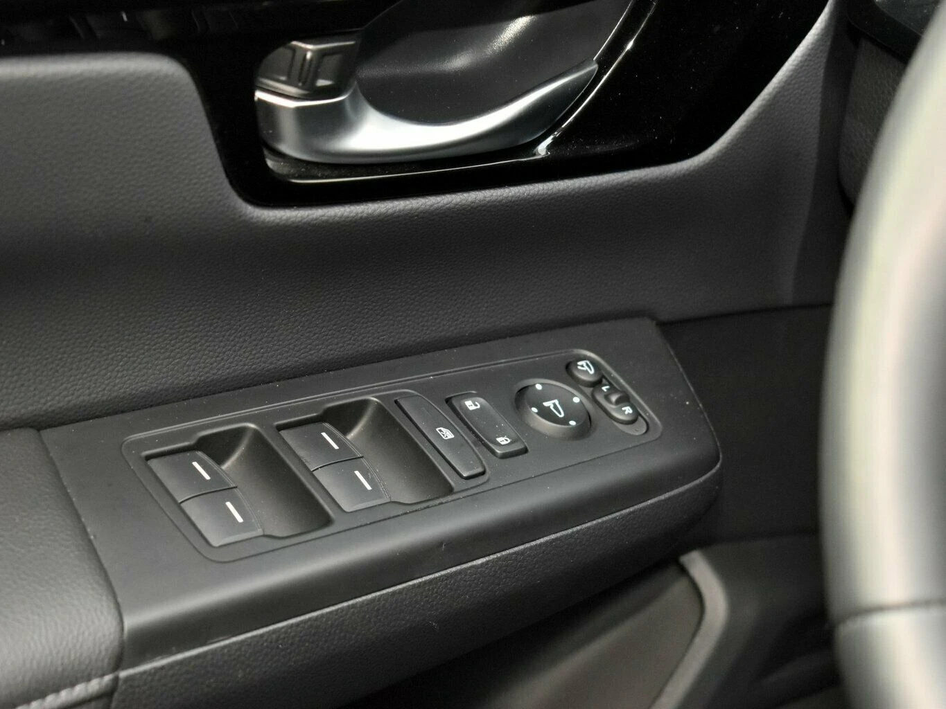 Honda Cr-v ELEGANCE/2.0 HYBRID-MM/184HP/4X4/CAM/LED/PANO/E159 - изображение 9