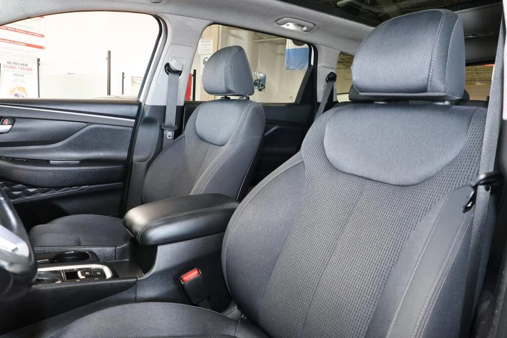 Hyundai Santa fe 2.0T Dark Chrome Accent* АвтоКредит* (Цена до БГ) , снимка 15 - Автомобили и джипове - 53910559