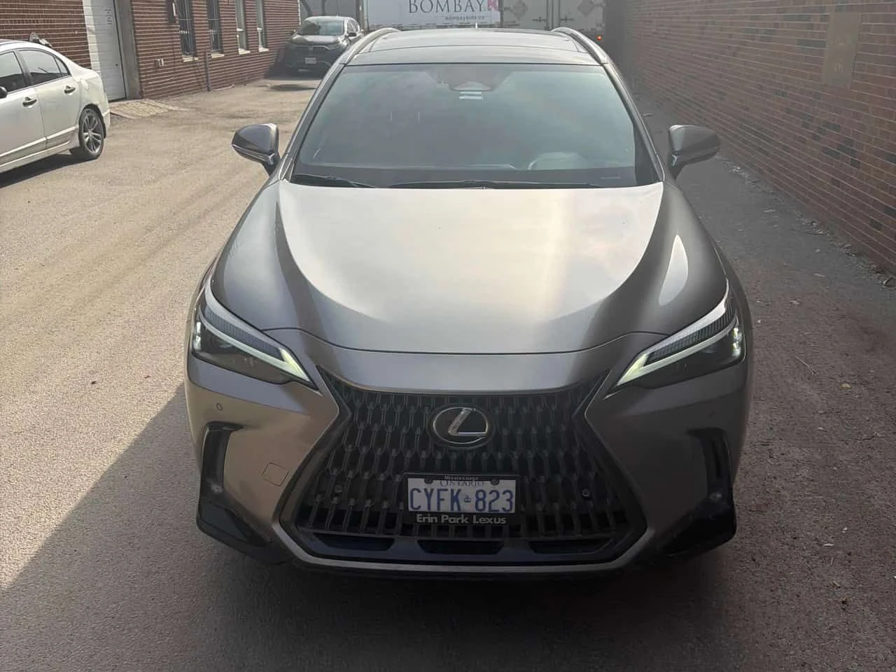 Lexus NX 350h AWD* ОБДУХВАНЕ* DISTRONIC* PANORAMA* , снимка 17 - Автомобили и джипове - 53967551