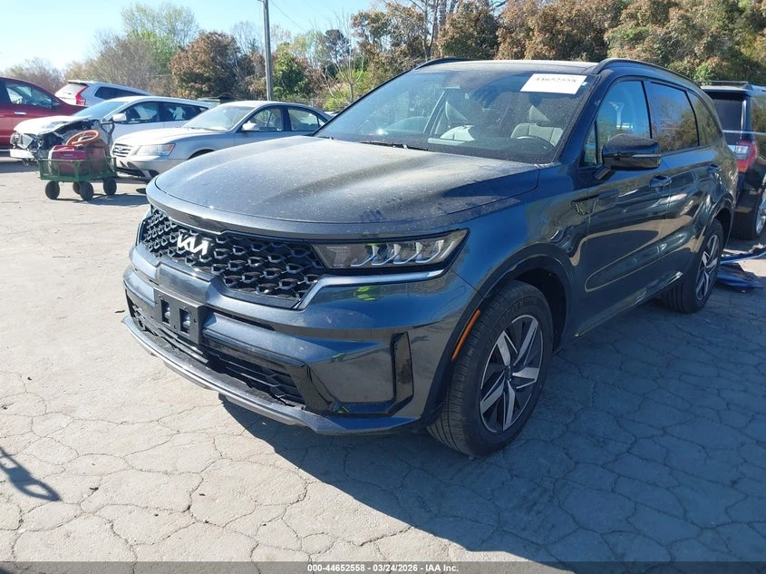 Kia Sorento 2.5l S, снимка 2 - Автомобили и джипове - 54315428