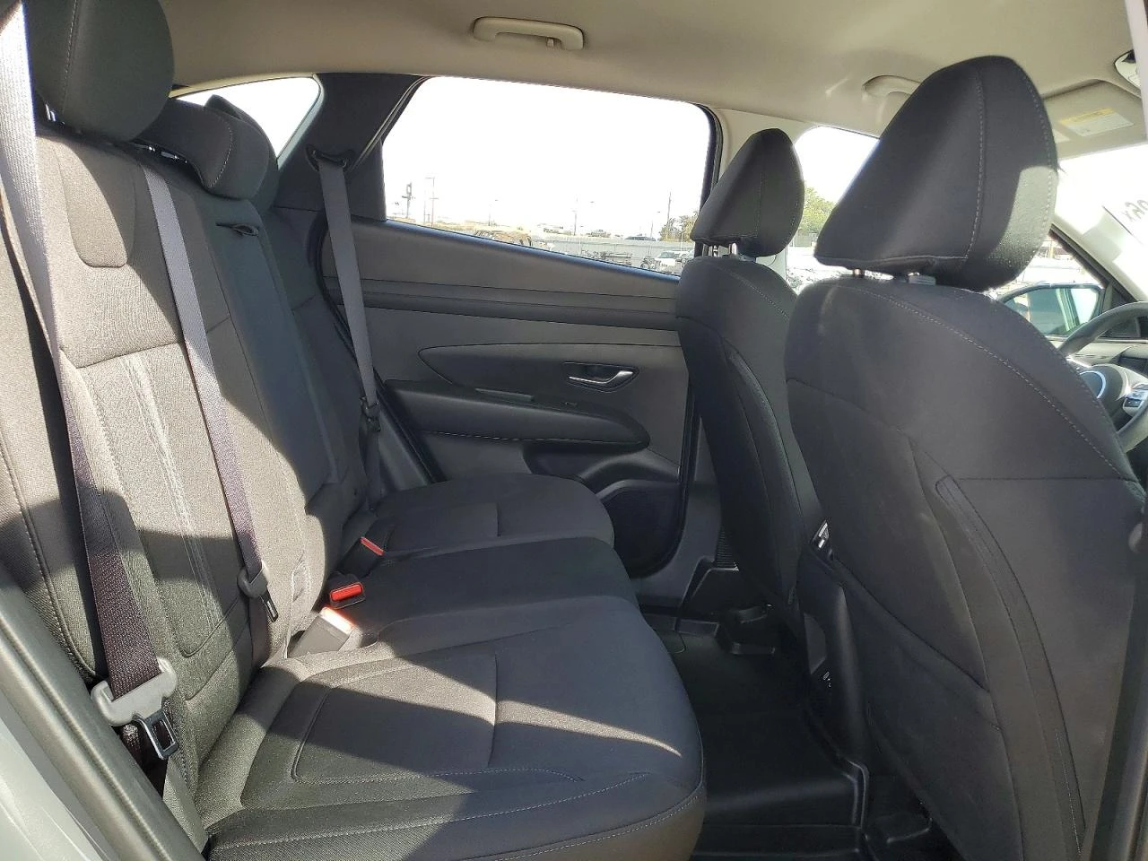 Hyundai Tucson 2.5l Sel, снимка 11 - Автомобили и джипове - 54732565