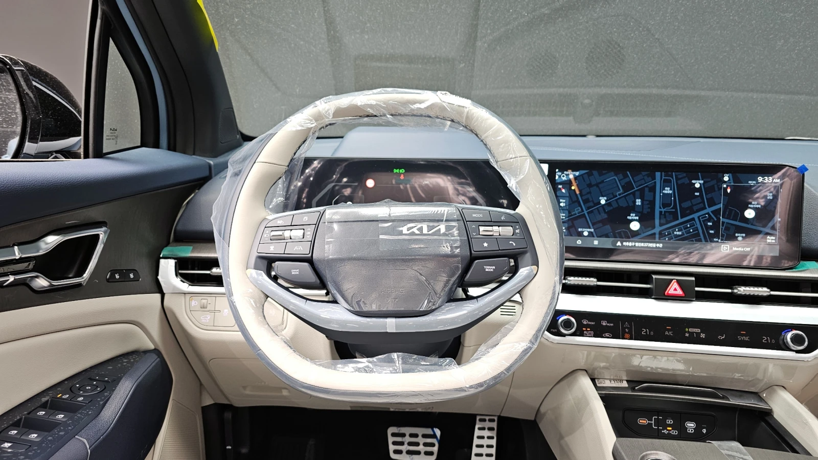 Kia Sportage 2026* 8KM* SIGNATURE X* ОБДУХ* DIS* KRELL* PANO* H, снимка 6 - Автомобили и джипове - 54975023