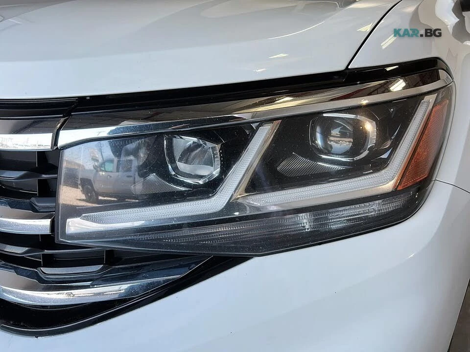 VW Atlas  R-Line* 4Motion* АвтоКредит* (ЦЕНА ДО БГ), снимка 2 - Автомобили и джипове - 55047337