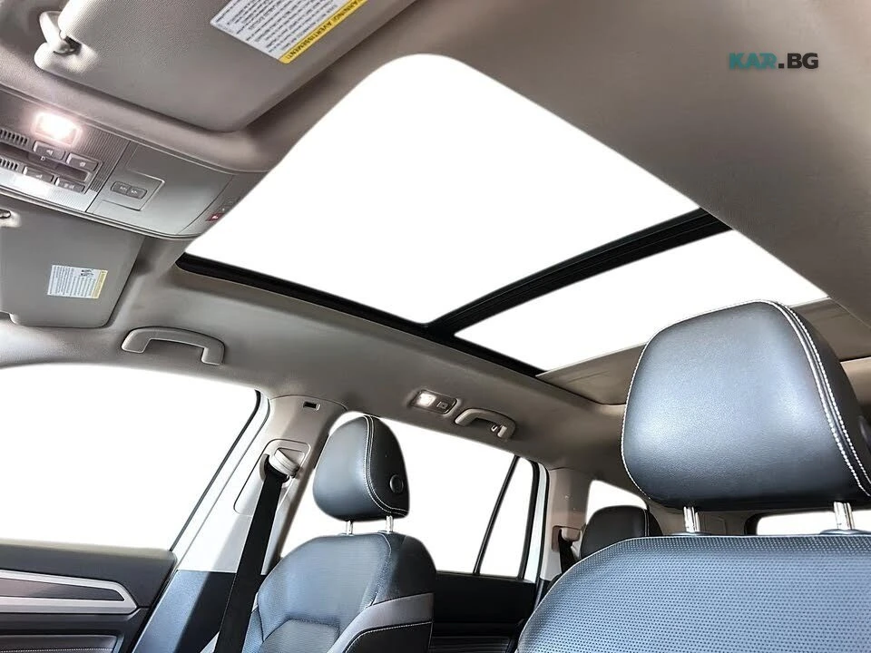 VW Atlas  R-Line* 4Motion* АвтоКредит* (ЦЕНА ДО БГ), снимка 15 - Автомобили и джипове - 55047337