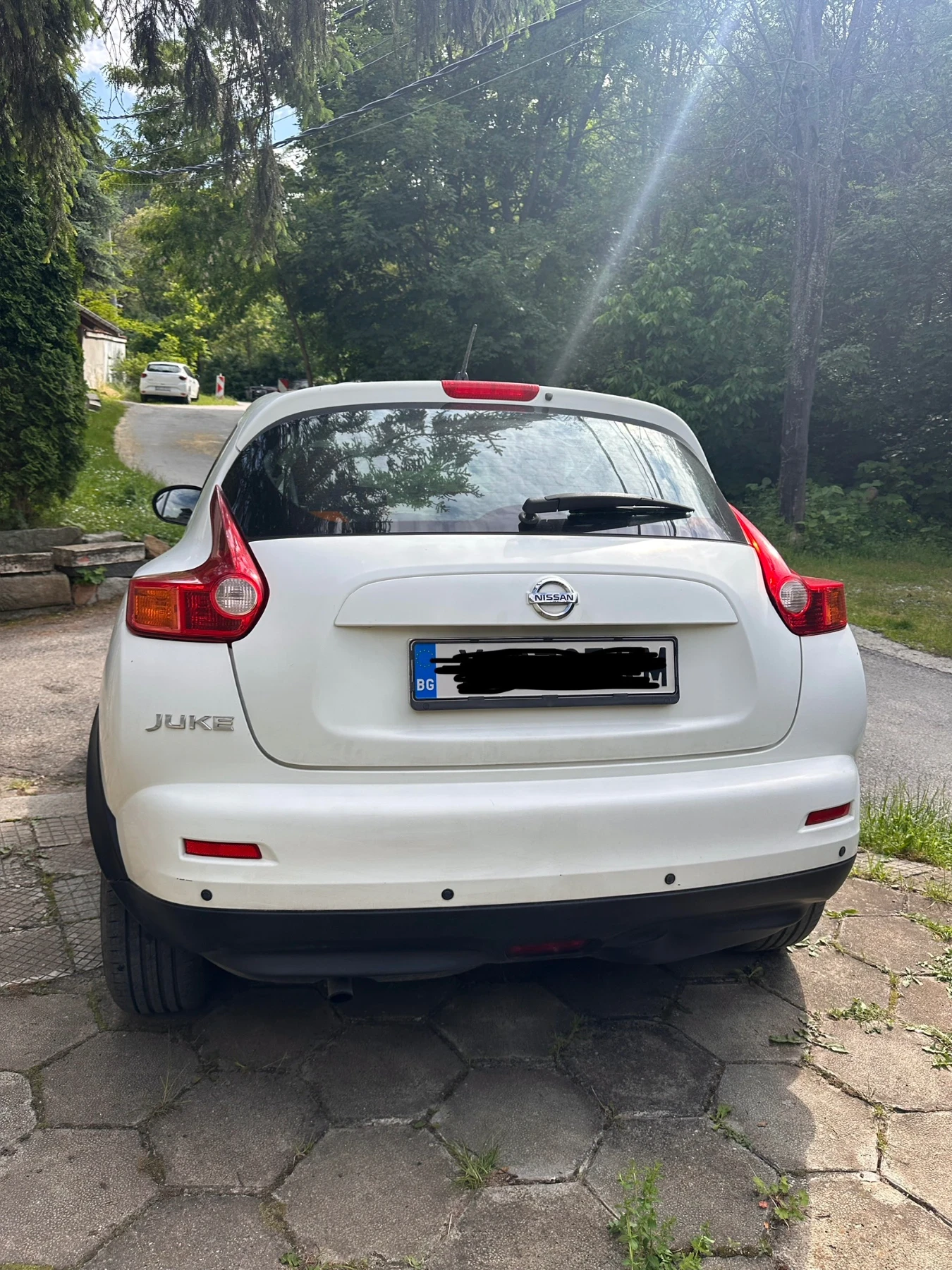 Nissan Juke, снимка 4 - Автомобили и джипове - 55332269