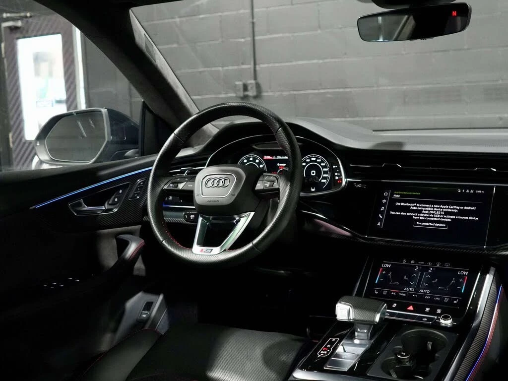 Audi RSQ8 4.0T quattro AWD* АвтоКредит * (Цена до БГ), снимка 13 - Автомобили и джипове - 55426225