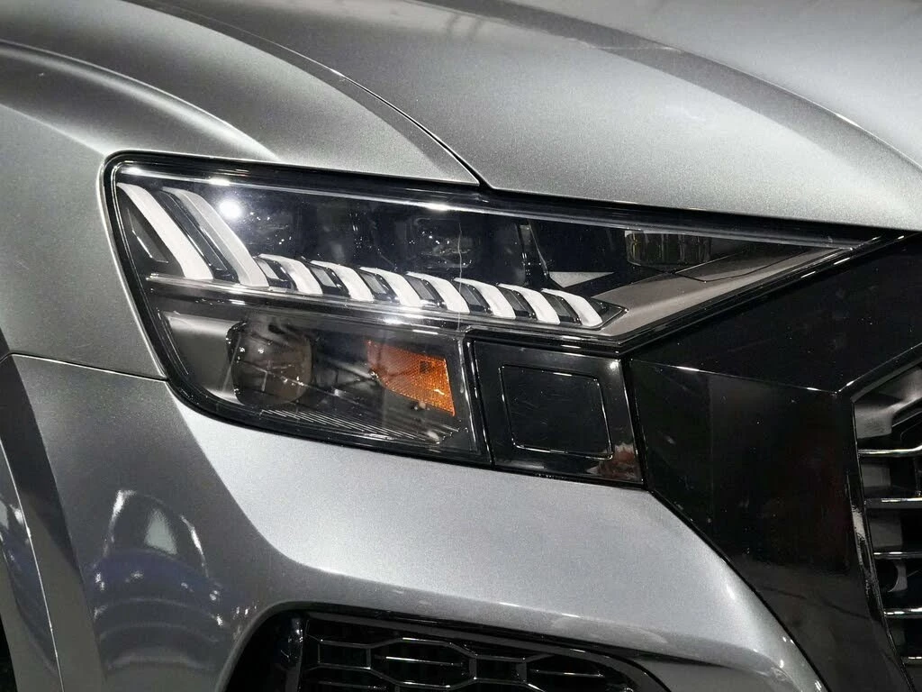 Audi RSQ8 4.0T quattro AWD* АвтоКредит * (Цена до БГ), снимка 4 - Автомобили и джипове - 55426225