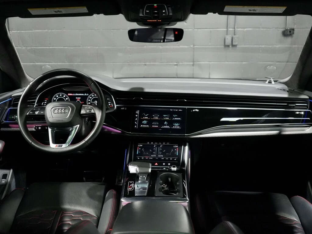 Audi RSQ8 4.0T quattro AWD* АвтоКредит * (Цена до БГ), снимка 17 - Автомобили и джипове - 55426225