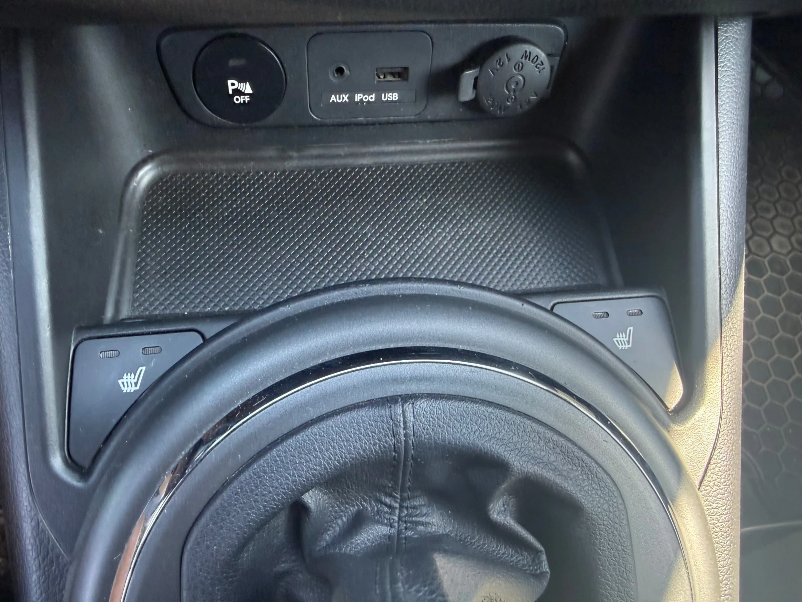 Kia Sportage 1.6 BENZIN/97000km, снимка 12 - Автомобили и джипове - 56002125