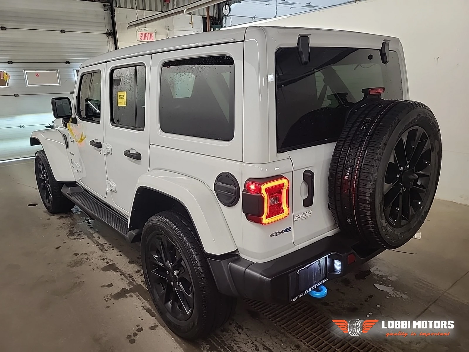 Jeep Wrangler, снимка 4 - Автомобили и джипове - 56198231