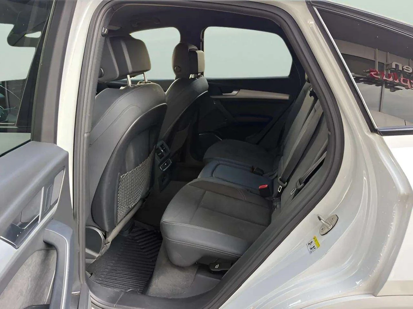 Audi Q5, снимка 9 - Автомобили и джипове - 56628541