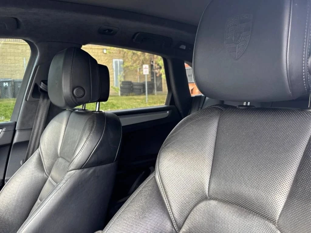 Porsche Macan, снимка 13 - Автомобили и джипове - 56730485