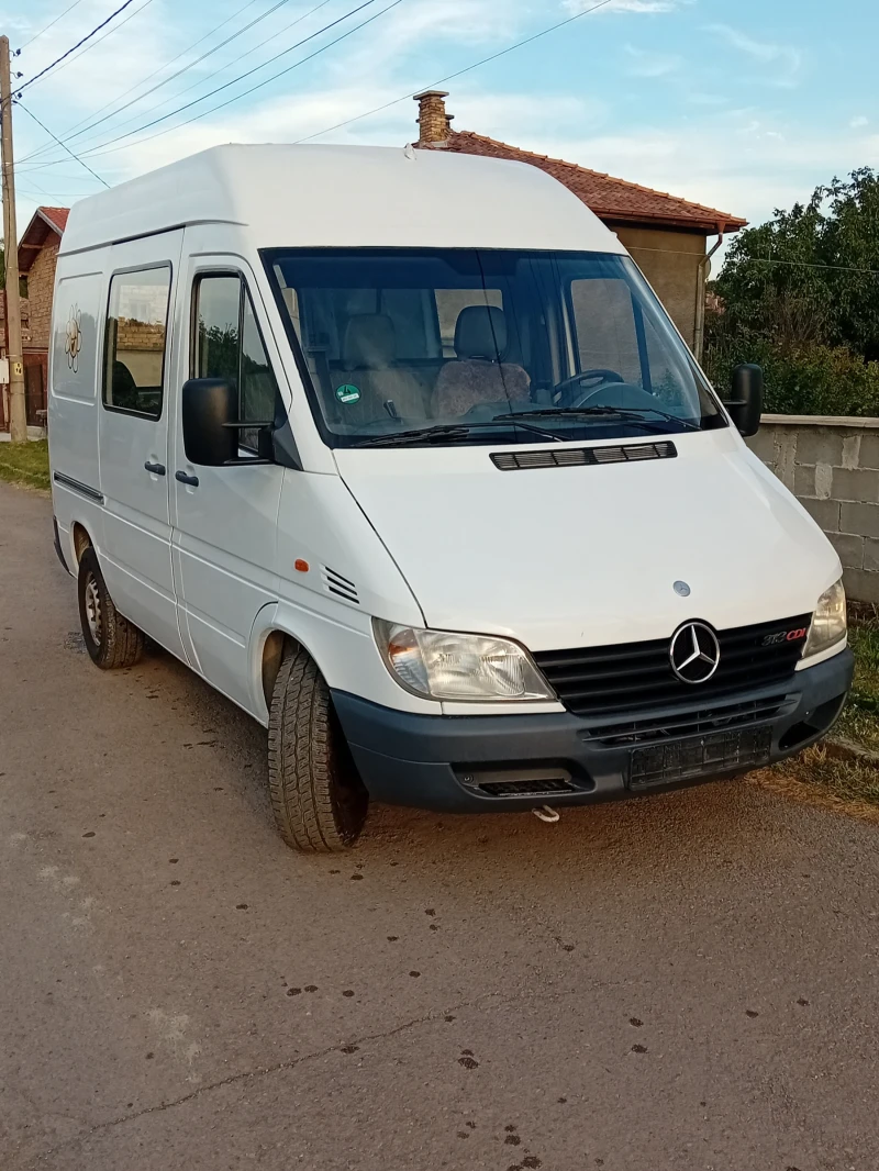 Mercedes-Benz Sprinter 313 2.2 130 к, снимка 2 - Бусове и автобуси - 47463972