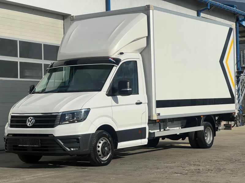 VW Crafter 2020г / 4.45 дължина / Падащ борд / Б-категория, снимка 3 - Бусове и автобуси - 52503443