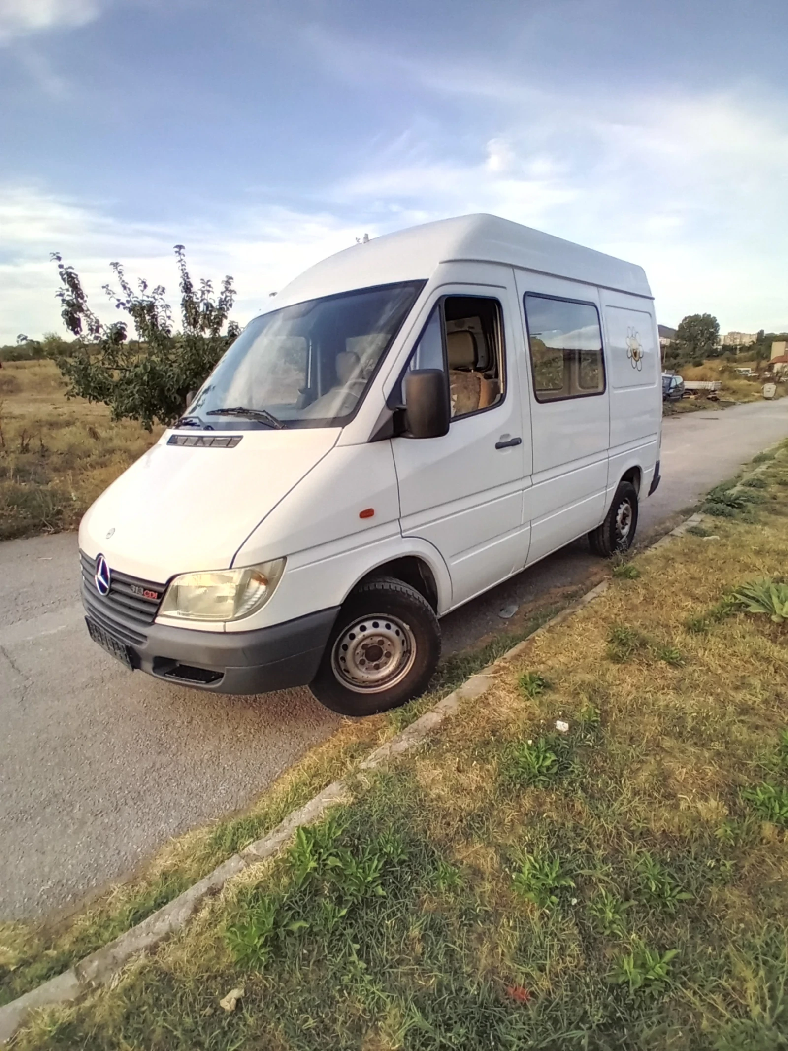 Mercedes-Benz Sprinter 313 2.2 130 к - изображение 4