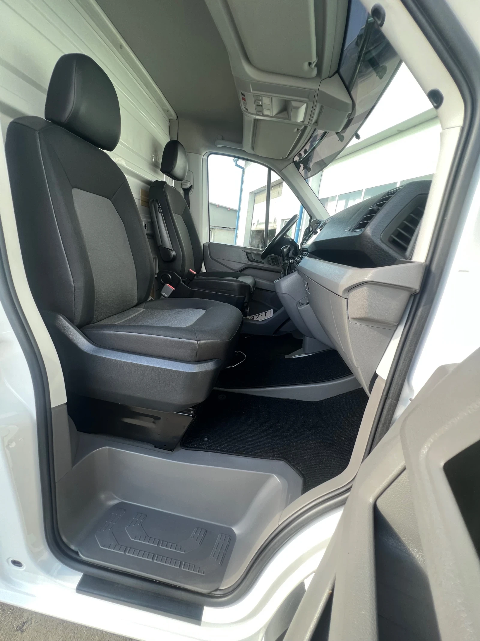 VW Crafter 2020� / 4.45 ������� / ����� ���� / �-��������� | Mobile.bg � ����������� 14