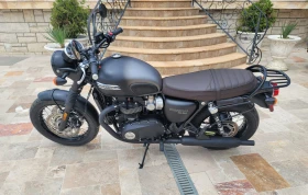     Triumph Bonneville T 120 Black