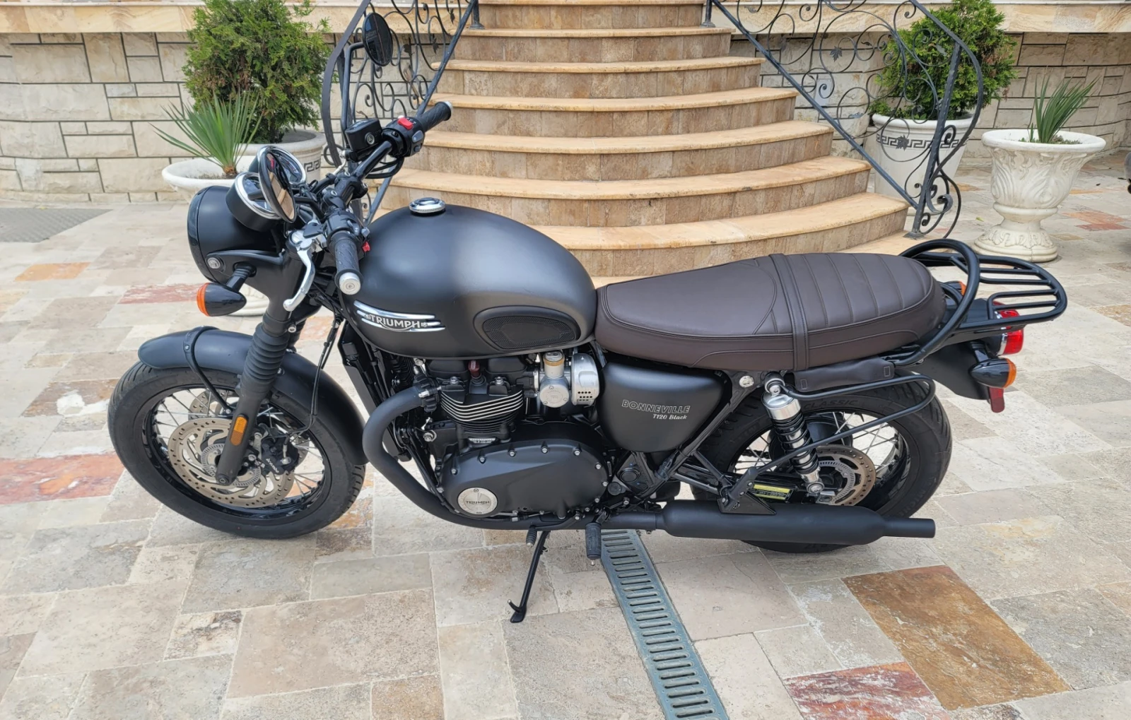 Triumph Bonneville T 120 Black  , снимка 1