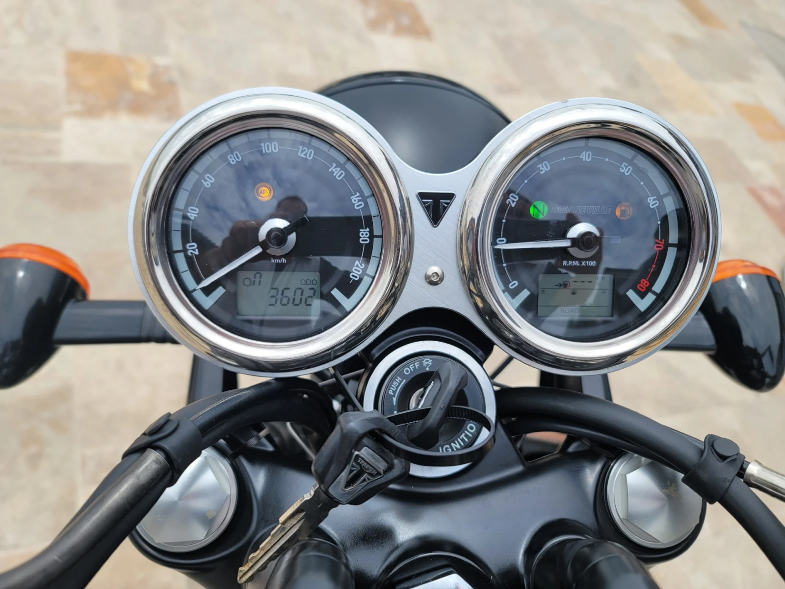 Triumph Bonneville T 120 Black   | Mobile.bg   11