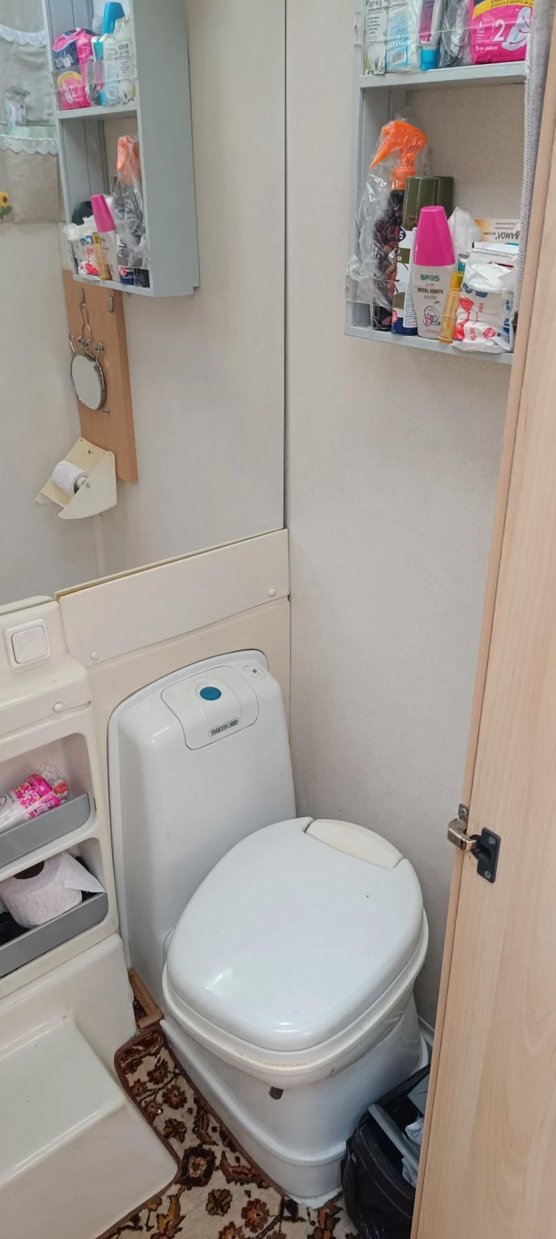 Каравана Beyerland Sprinter 460, снимка 13 - Каравани и кемпери - 52530744