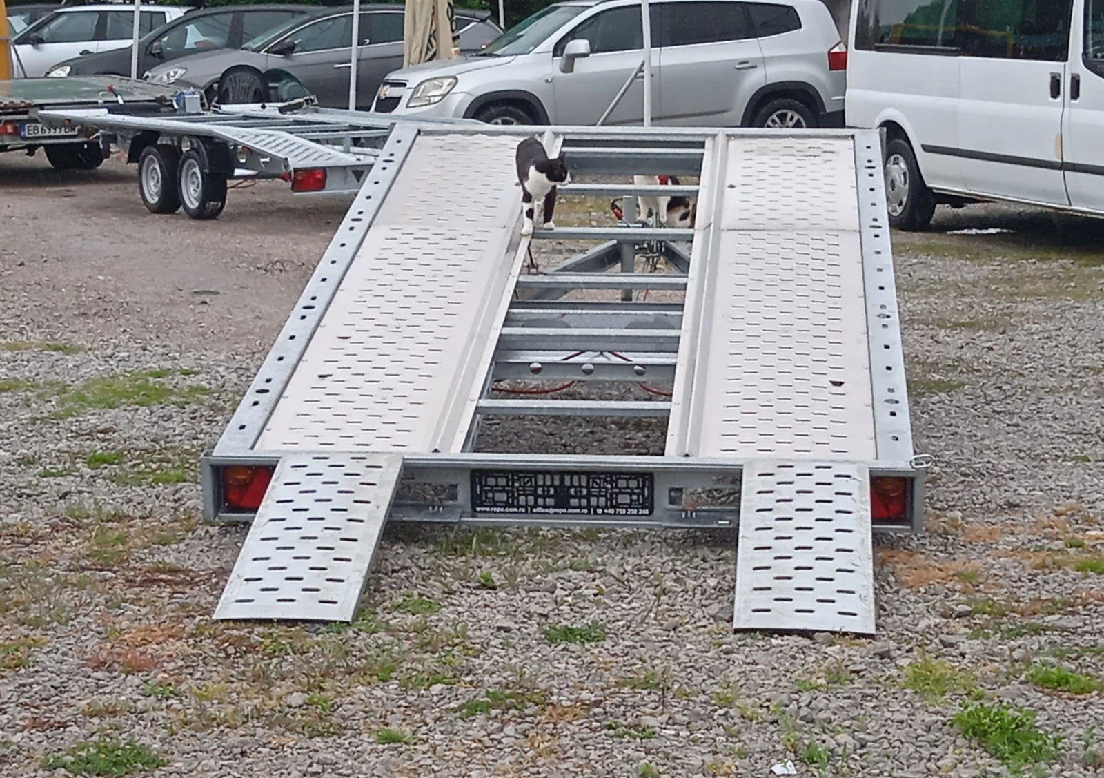   REPO TRAILERS -  - 4.0/2/0-195/50/13-C | Mobile.bg   6