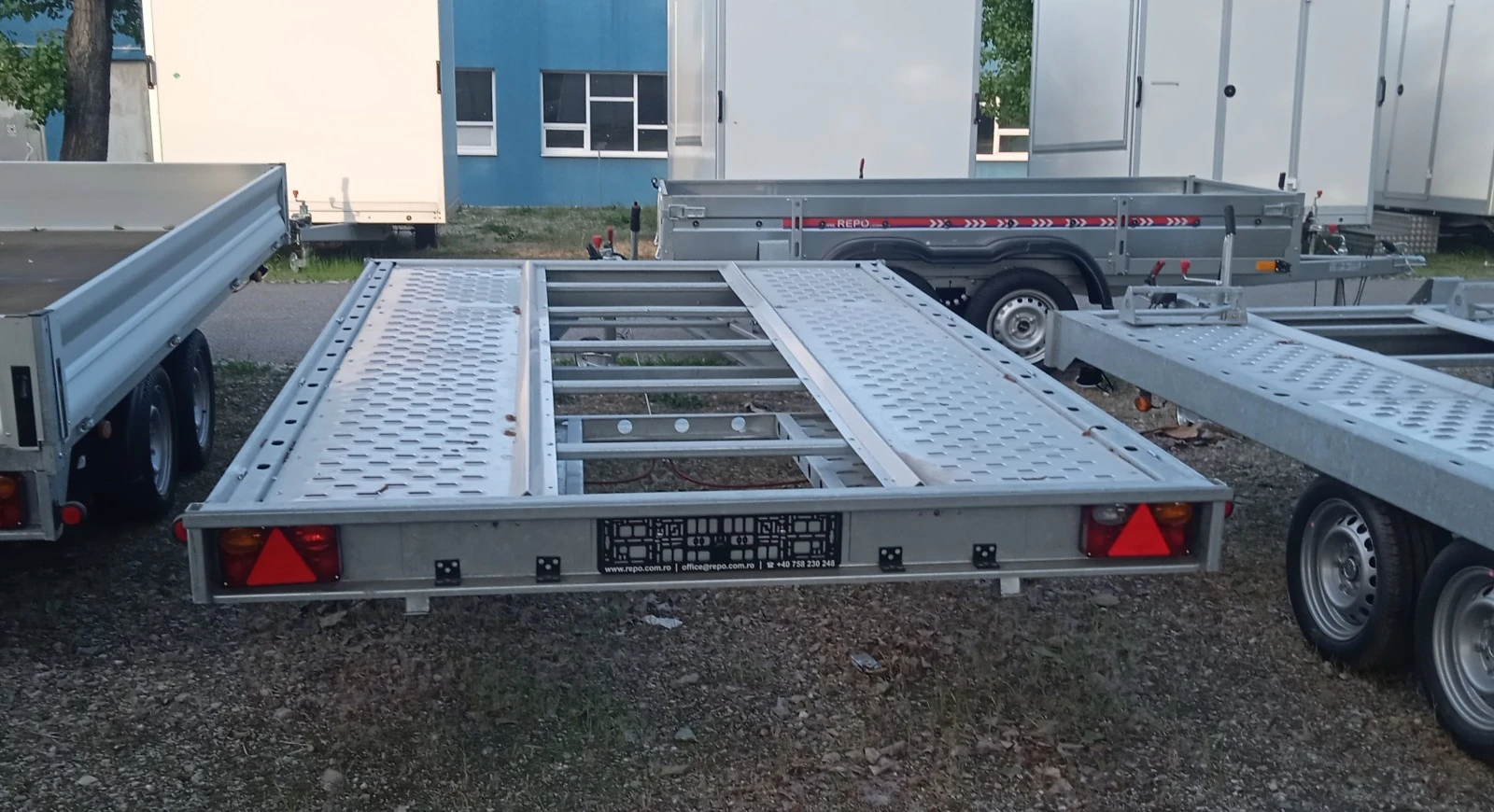   REPO TRAILERS -  - 4.0/2/0-195/50/13-C | Mobile.bg   12