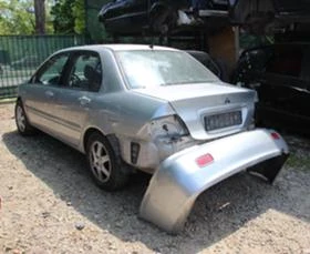 Mitsubishi Lancer 1.6 i   ЗА ЧАСТИ , снимка 6
