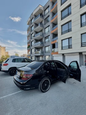 Mercedes-Benz C 320 4matic, снимка 3