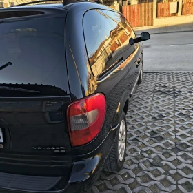 Chrysler Voyager 2.4 i , Климатик , 7 местен, снимка 4